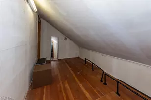 33 Pierce Ave, Cuyahoga Falls, OH 44221 - Photo 22