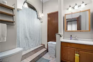 823 Willow Hollow Ct, Amherst, OH 44001 - Photo 26