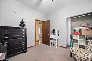 823 Willow Hollow Ct, Amherst, OH 44001 - Photo 24