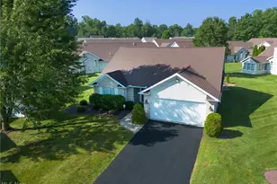 7846 Walnut St, Boardman, OH 44512 - Photo 2