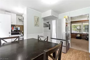 2250 Wichert Dr, Cuyahoga Falls, OH 44221 - Photo 44