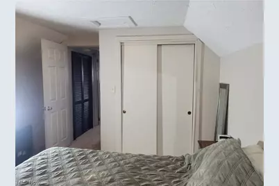 2250 Wichert Drive, Cuyahoga Falls, OH 44221 - Photo 28