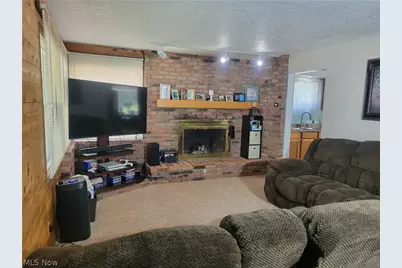 2250 Wichert Drive, Cuyahoga Falls, OH 44221 - Photo 14