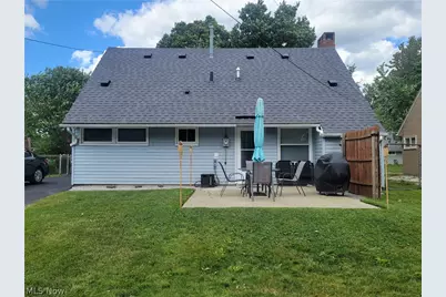 2250 Wichert Drive, Cuyahoga Falls, OH 44221 - Photo 4