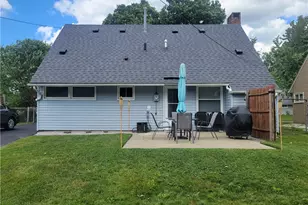 2250 Wichert Dr, Cuyahoga Falls, OH 44221 - Photo 4
