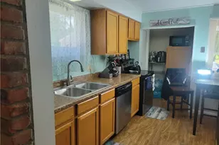2250 Wichert Dr, Cuyahoga Falls, OH 44221 - Photo 12