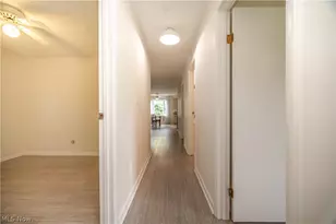 106 Stoney Creek Ct, Boardman, OH 44512 - Photo 30