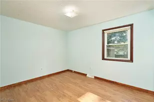4055 Baird Rd, Stow, OH 44224 - Photo 14