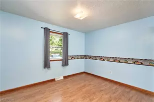4055 Baird Rd, Stow, OH 44224 - Photo 12