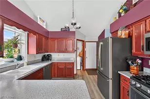 1302 Back Massillon Rd, Orrville, OH 44667 - Photo 8