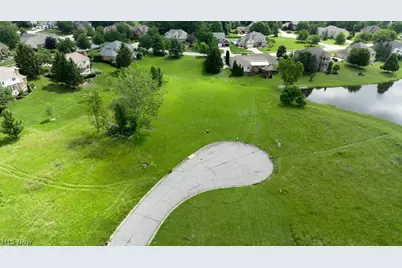 1485 Royalwood Ct. Court, Mansfield, OH 44906 - Photo 2