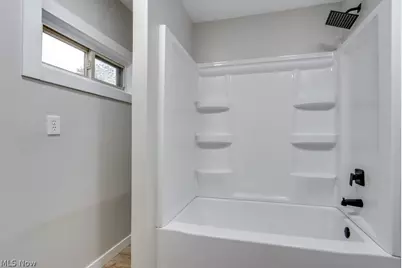 3236 Young Avenue NW, Massillon, OH 44647 - Photo 18