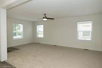 160 E Channel Street, Newark, OH 43055 - Photo 26