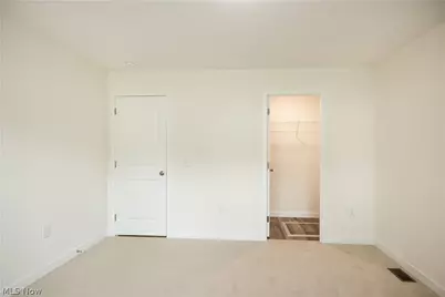 160 E Channel Street, Newark, OH 43055 - Photo 22