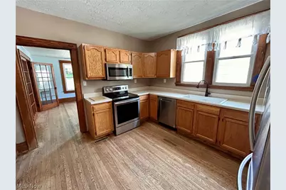 604 Phillips Street, Marietta, OH 45750 - Photo 12