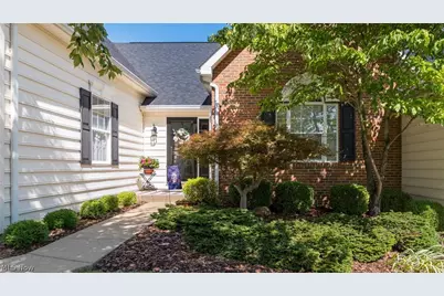2958 Eagle Crest Drive, Zanesville, OH 43701 - Photo 4