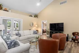 2958 Eagle Crest Dr, Zanesville, OH 43701 - Photo 10