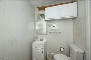 2138 19th St, Cuyahoga Falls, OH 44223 - Photo 10