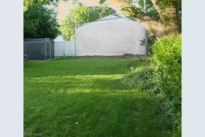 15731 Mina Avenue, Loveland, OH 44135 - Photo 12