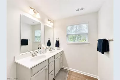 7310 Hillshire Drive, Concord Twp, OH 44077 - Photo 16