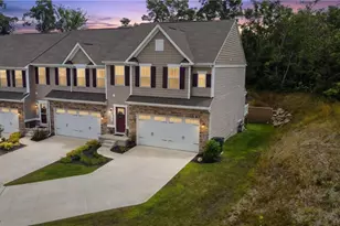 7310 Hillshire Dr, Concord Twp, OH 44077 - Photo 2