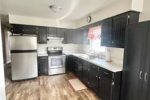 300 W 38th St, Shadyside, OH 43947 - Photo 4