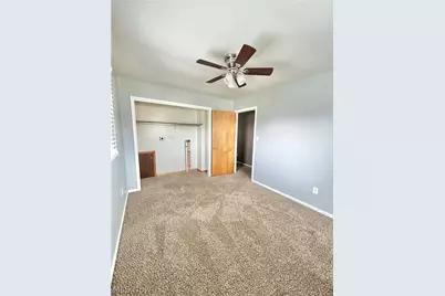 300 W 38th Street, Shadyside, OH 43947 - Photo 8