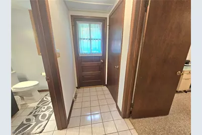 8394 Four Seasons Trail, Poland, OH 44514 - Photo 38