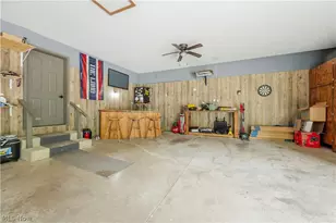 2402 Woodlawn Dr NW, Dover, OH 44622 - Photo 34