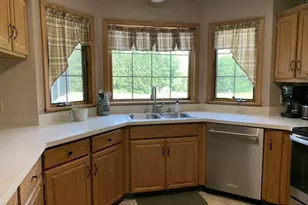 6737 Philip Ln, Wooster, OH 44691 - Photo 8