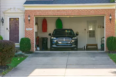 37603 Stoney Lake Drive, North Ridgeville, OH 44039 - Photo 18