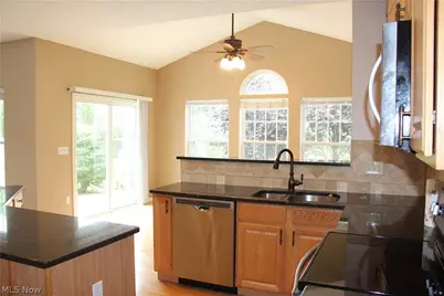 37603 Stoney Lake Drive, North Ridgeville, OH 44039 - Photo 14
