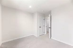 1670 N Eckert Ln, Akron, OH 44313 - Photo 28
