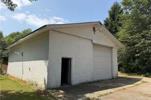 6300 Summers Rd, Hartsgrove, OH 44099 - Photo 6