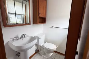 1123 Overridge Ave SE, North Canton, OH 44720 - Photo 12