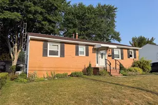 1123 Overridge Ave SE, North Canton, OH 44720 - Photo 2