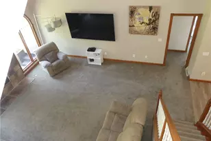 7395 Hunting Lake Dr, Concord Twp, OH 44077 - Photo 8