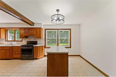 442 S Briarcliff Drive, Canfield, OH 44406 - Photo 12