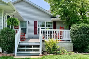 1449 4th St SE, New Philadelphia, OH 44663 - Photo 12