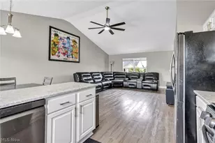 6108 Greenview Trail, North Ridgeville, OH 44039 - Photo 8