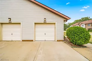 7194 Village Dr, Concord Twp, OH 44060 - Photo 30