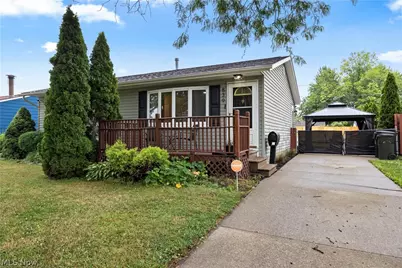 839 Delaware Avenue, Elyria, OH 44035 - Photo 1