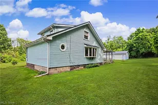 4647 Cooper Rd, Lowellville, OH 44436 - Photo 2