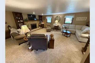 410 Stratton Avenue SW, New Philadelphia, OH 44663 - Photo 14