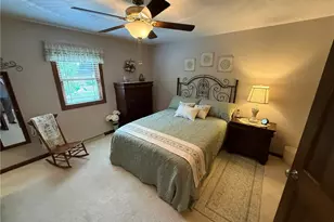 410 Stratton Ave SW, New Philadelphia, OH 44663 - Photo 32