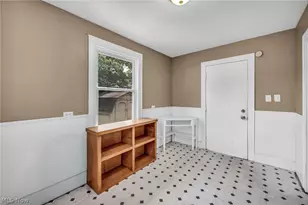 535 Brittain Rd, Akron, OH 44305 - Photo 18