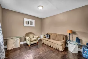 535 Brittain Rd, Akron, OH 44305 - Photo 12