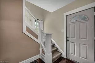 535 Brittain Rd, Akron, OH 44305 - Photo 8