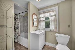 535 Brittain Rd, Akron, OH 44305 - Photo 32