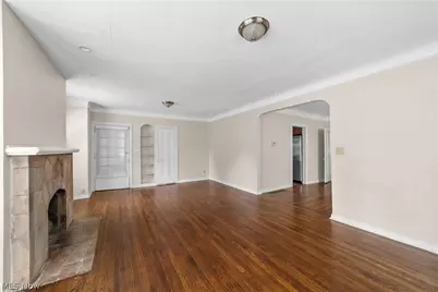 19619 Winslow Road, Huber Heights, OH 44122 - Photo 4